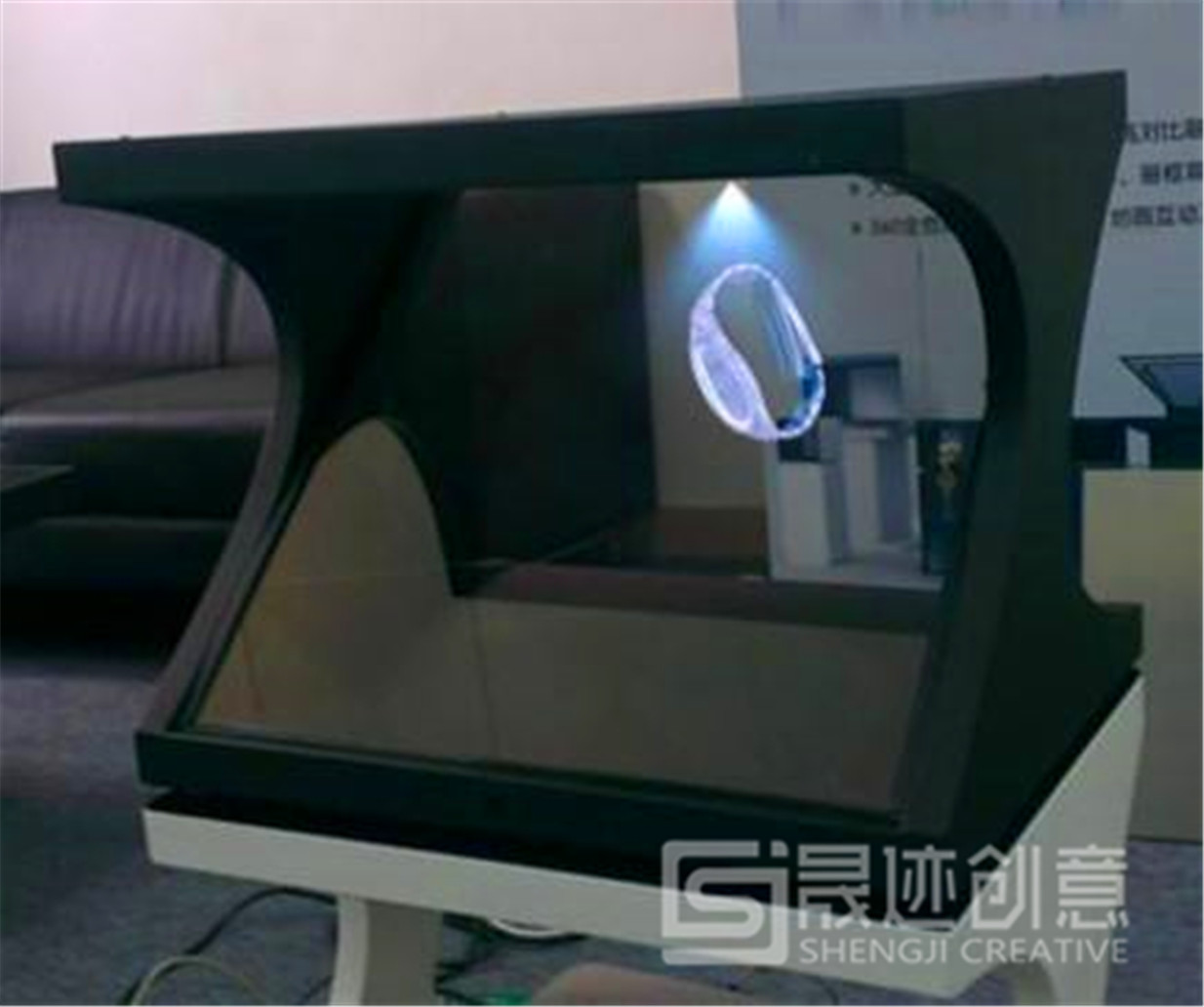 270度全息展示柜.jpg 270度全息展示柜.jpg